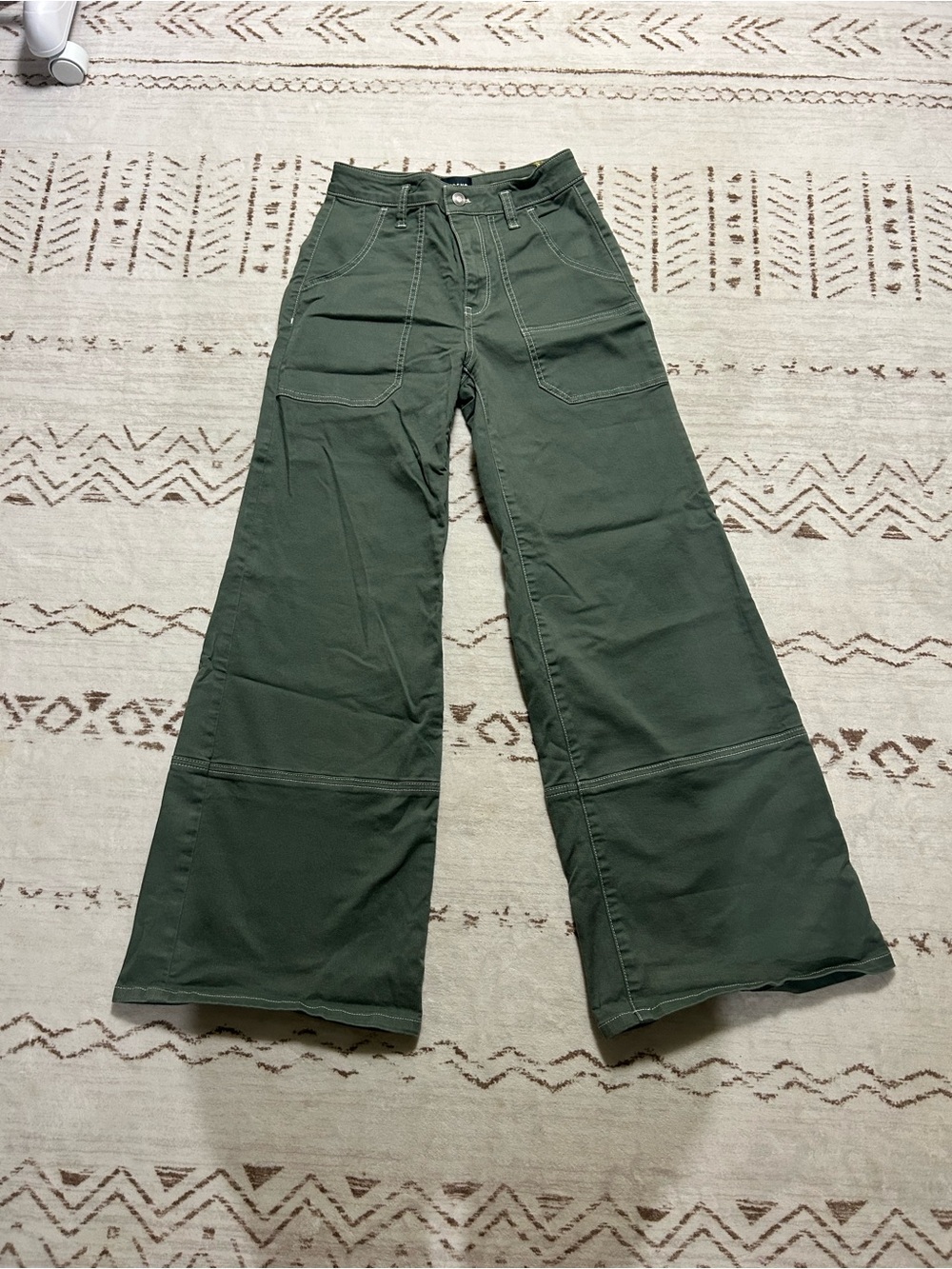 Maeve Anthropologie Olive Wide Leg Utility Carpenter Pants 25 Old Money Luxury - Picture 2 of 14